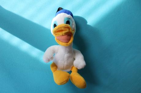 Plyšový kačer donald, 