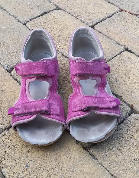 Sandalky protetika 33, protetika,33