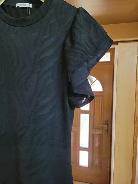 Šaty čierne, gate,38