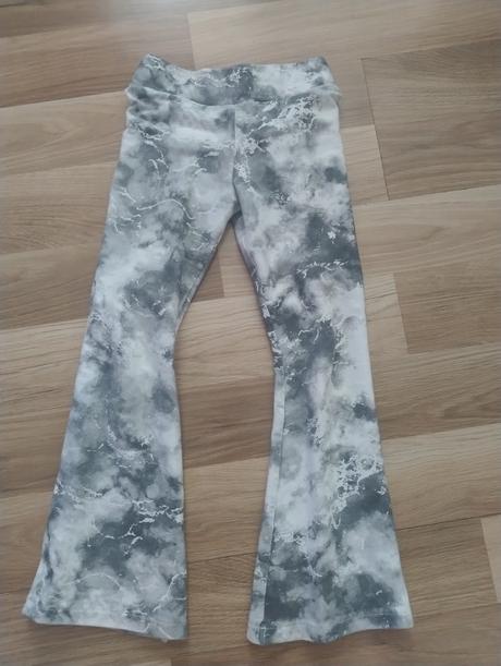 Zvonové legíny, 122