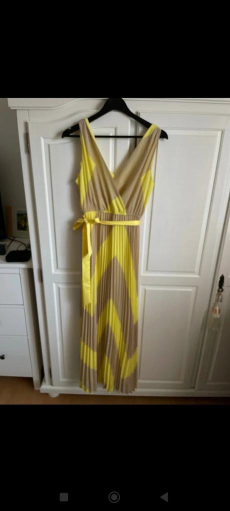 Šaty amisu, amisu,36