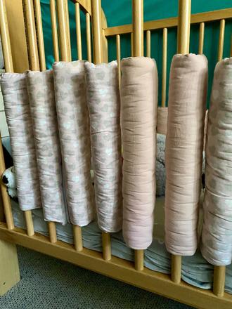 Mantinel do postieľky, 