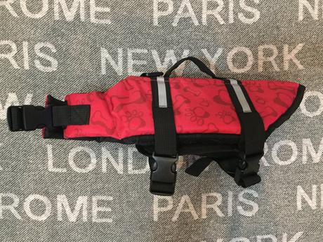 Pes - plavecka vesta s, 