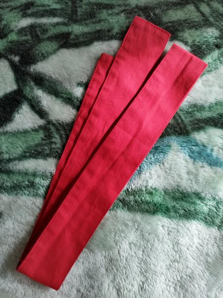 Červený krátky trenčkot, l