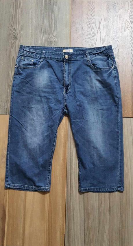 Riflove trojstvrtove nohavice, 42