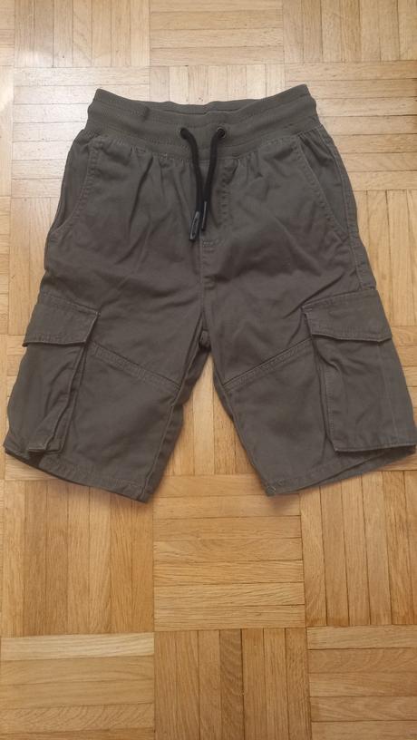 Kraťasy, veľ.134, takko,134