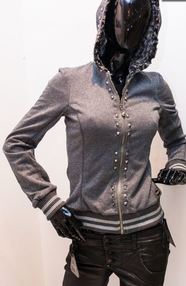 Met zateplena mikina - pc 219 eur, met,s