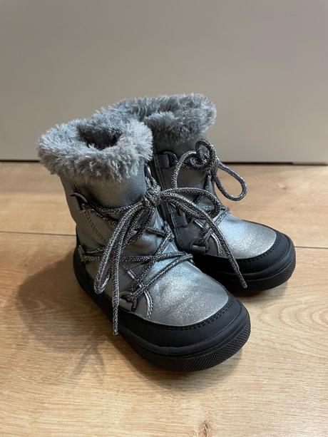 Takmer nové zateplené čižmy, baťa,23