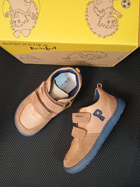 Chlapčenské kožené topánky protetika 24220104 b, protetika,28 - 36