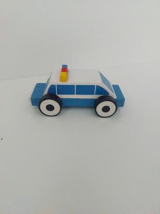 Drevene auticko policia, 