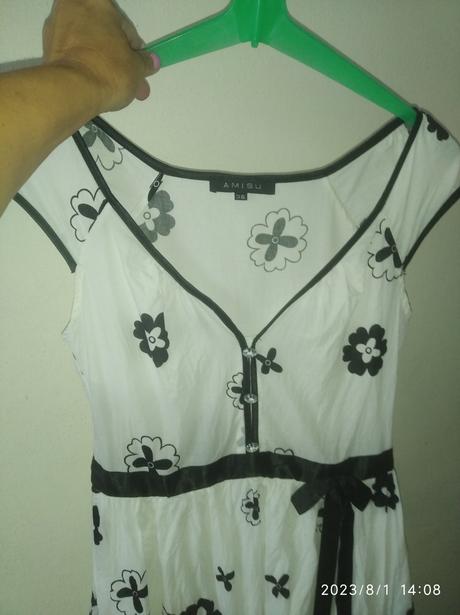 Krasne romantické saty, amisu,36