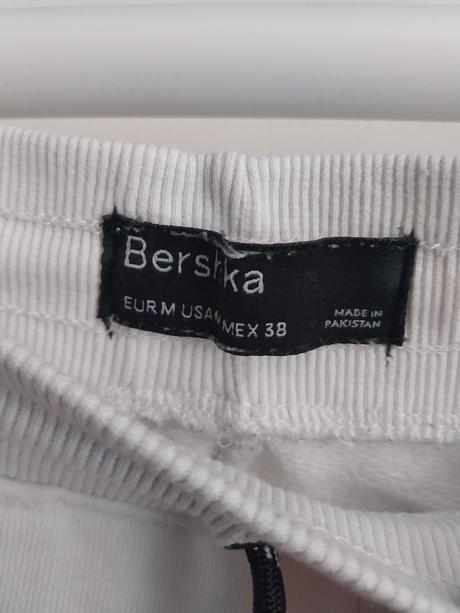 Kratasy bershka, bershka,m