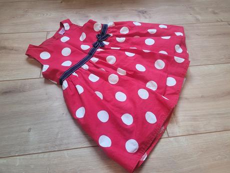 Krásne bodkované šaty, f&f,86