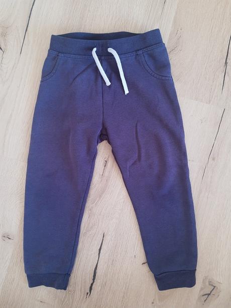 Tepláky, primark,98