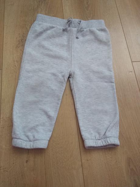 Tepláky veľ. 74, f&f,74