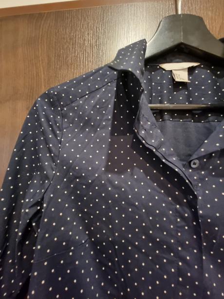 Tmavomodrá košeľa s bodkami h&m, h&m,m