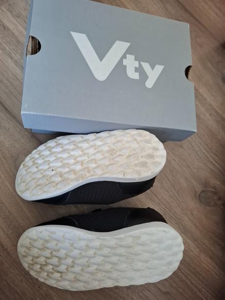 Tenisky vty, victory,25