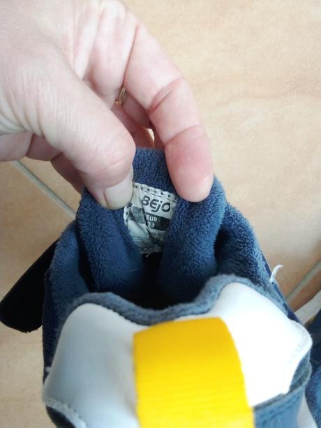 Tenisky zn. bejo už skôr na donosenie, 33