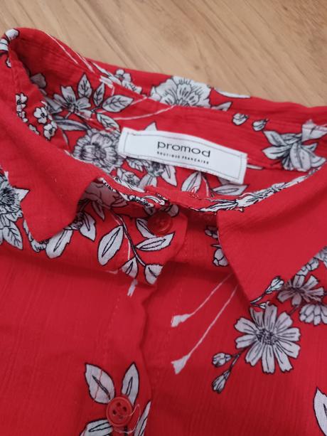 Červená kvetovaná košeľa, promod,m