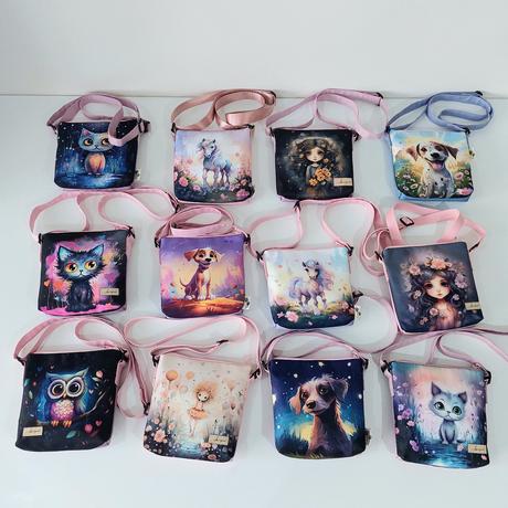 Dievčenské kabelky /taštičky, 