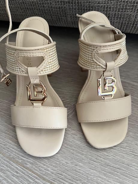 Sandalky na opätku laura biagotti, veľkosť 35, 35