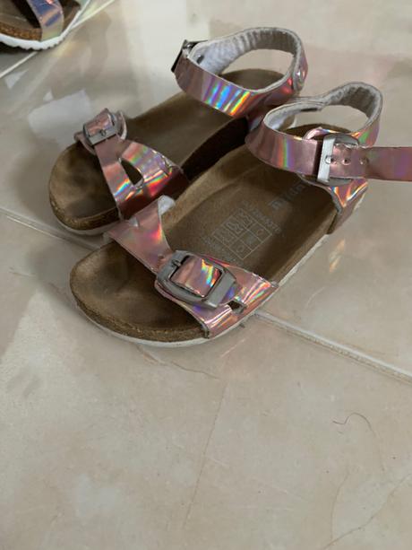 Sandálky, lupilu,25