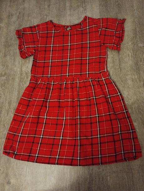 Vianočné šaty, 164