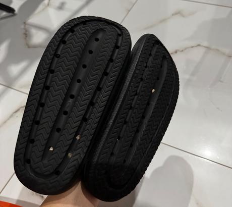 Čierne šľapky 40, primark,40