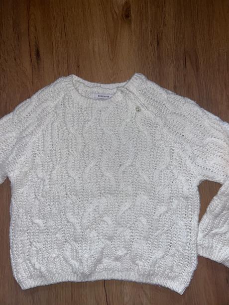 Svetrík, reserved,110