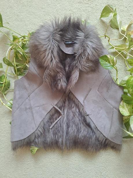 Vesta dievčenská s kožušinkou veľkosť 134, crashone,134