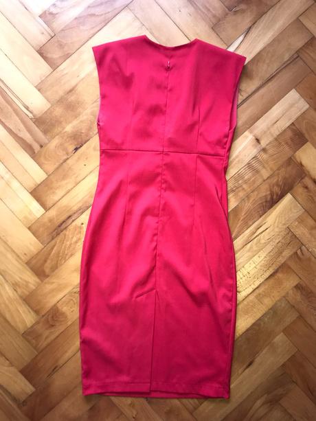 Nádherné červené spoločenské šaty- ale ako s, l