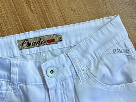 Biele 3/4 nohavice, s