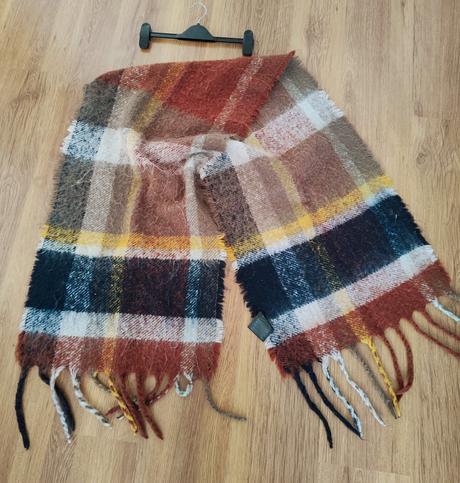 Veľký huňatý šál, avon