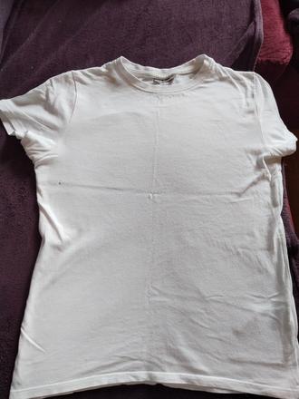 Tričko na telesnu, 134