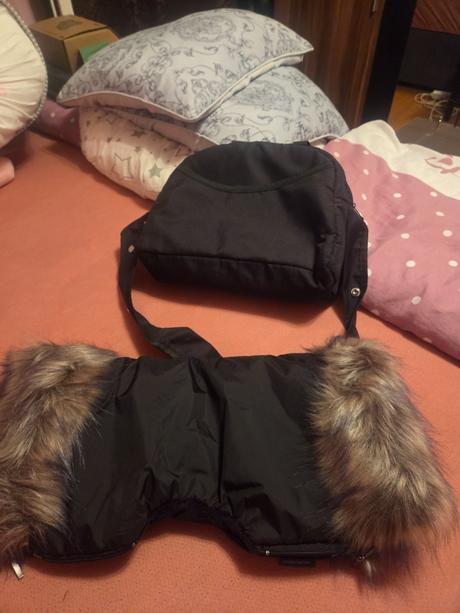 Taška a rukávnik na kočík, happy bee