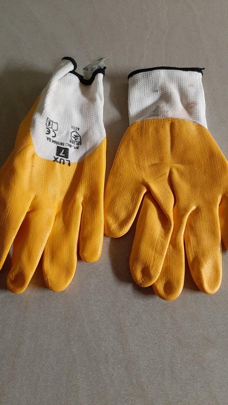 Pracovne rukavice č.7, l