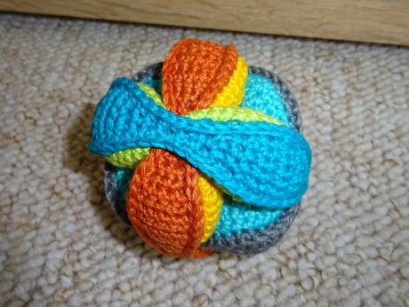 Puzzle ball, 