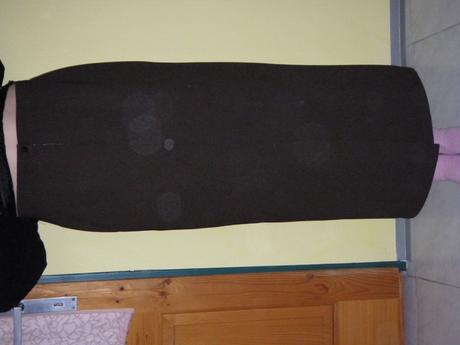 Spoločenská sukňa, 42