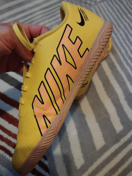 Halové kopačky, nike,36