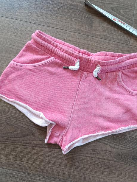 Kraťasy, pepperts,134