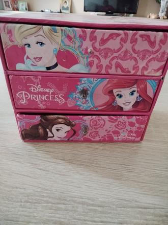 Papierová šperkovnica,