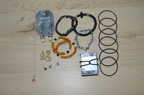 Bižutérne šperky 3 sady balené po 11 ks/7e,