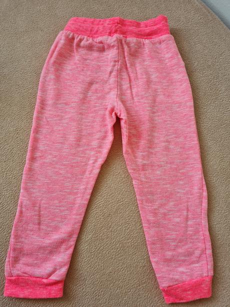 Tepláky veľ. 98, pepco,98