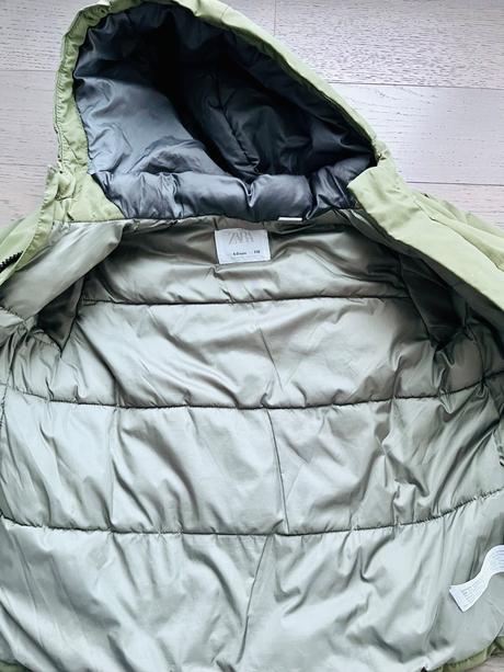 Vetrovka zara, zara,110