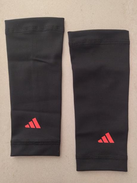 Návleky na chrániče predkolenia adidas shin guard,