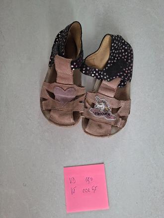 Barefoot sandalky, 33