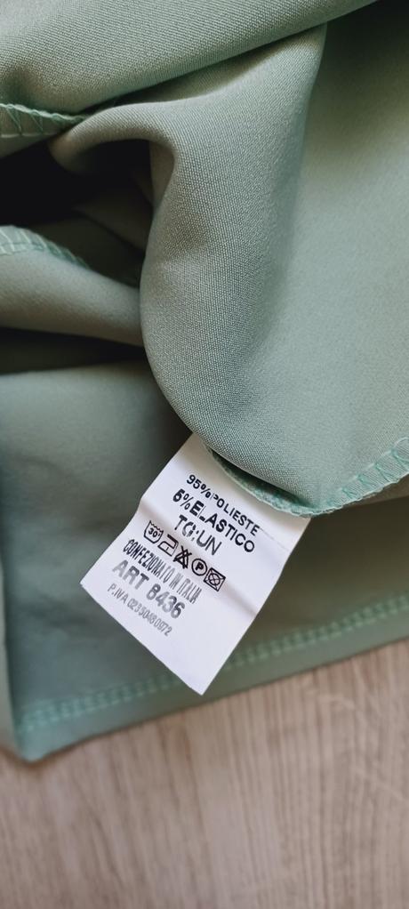 Šaty oversize imoda,