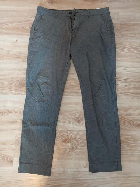 Pánske elegantne nohavice, reserved,32