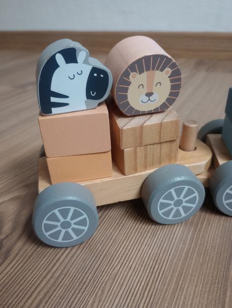 Drevený vláčik viga,