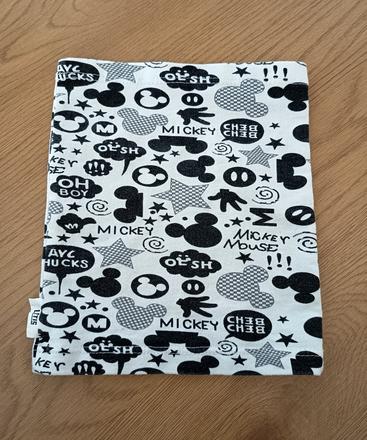 Nákrčník handmade, 